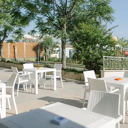 Hotel Royal 3*