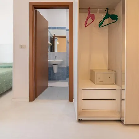 Royal Hotel 3*