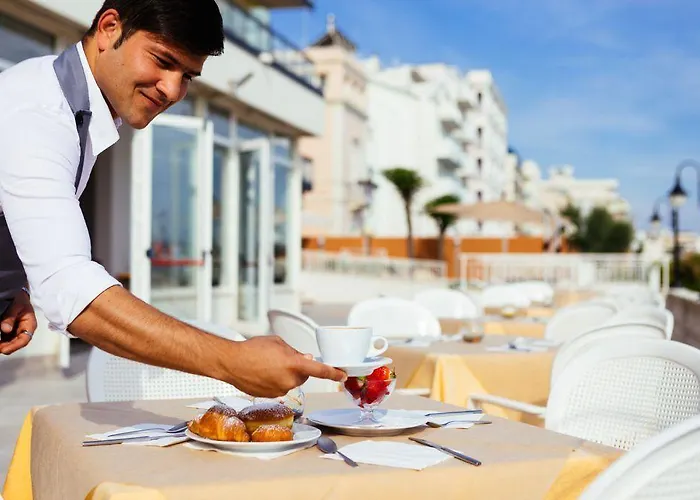 Otel Royal Cattolica