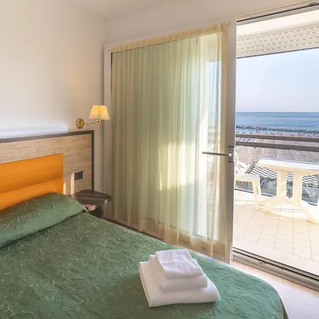 Hotel Royal 3*