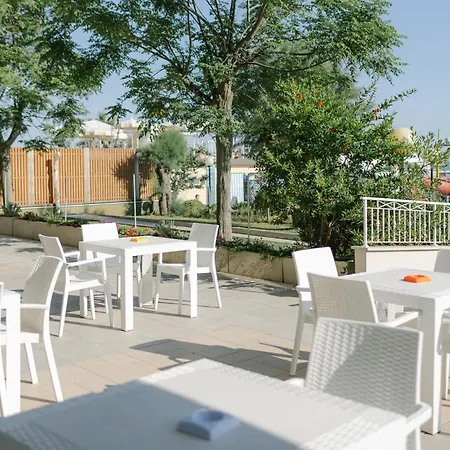 Hotel Royal 3*
